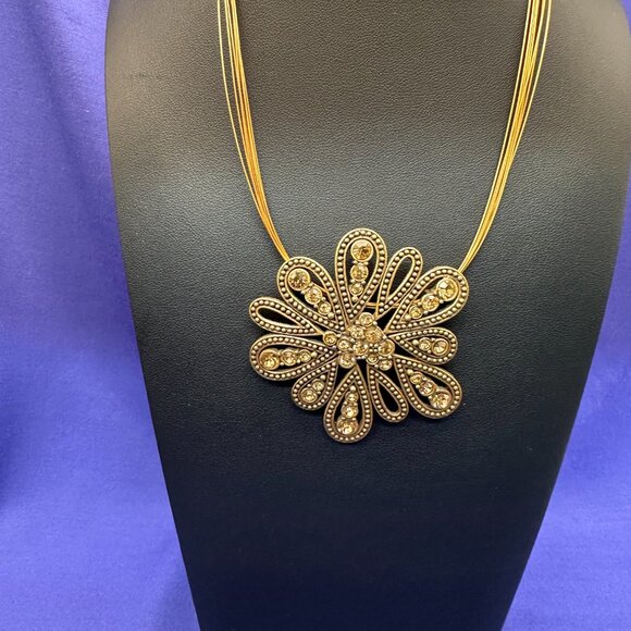 VTG Chico’s Gold-Tone Boho Crystal Flower Choker Pendant Necklace - Picture 2 of 10